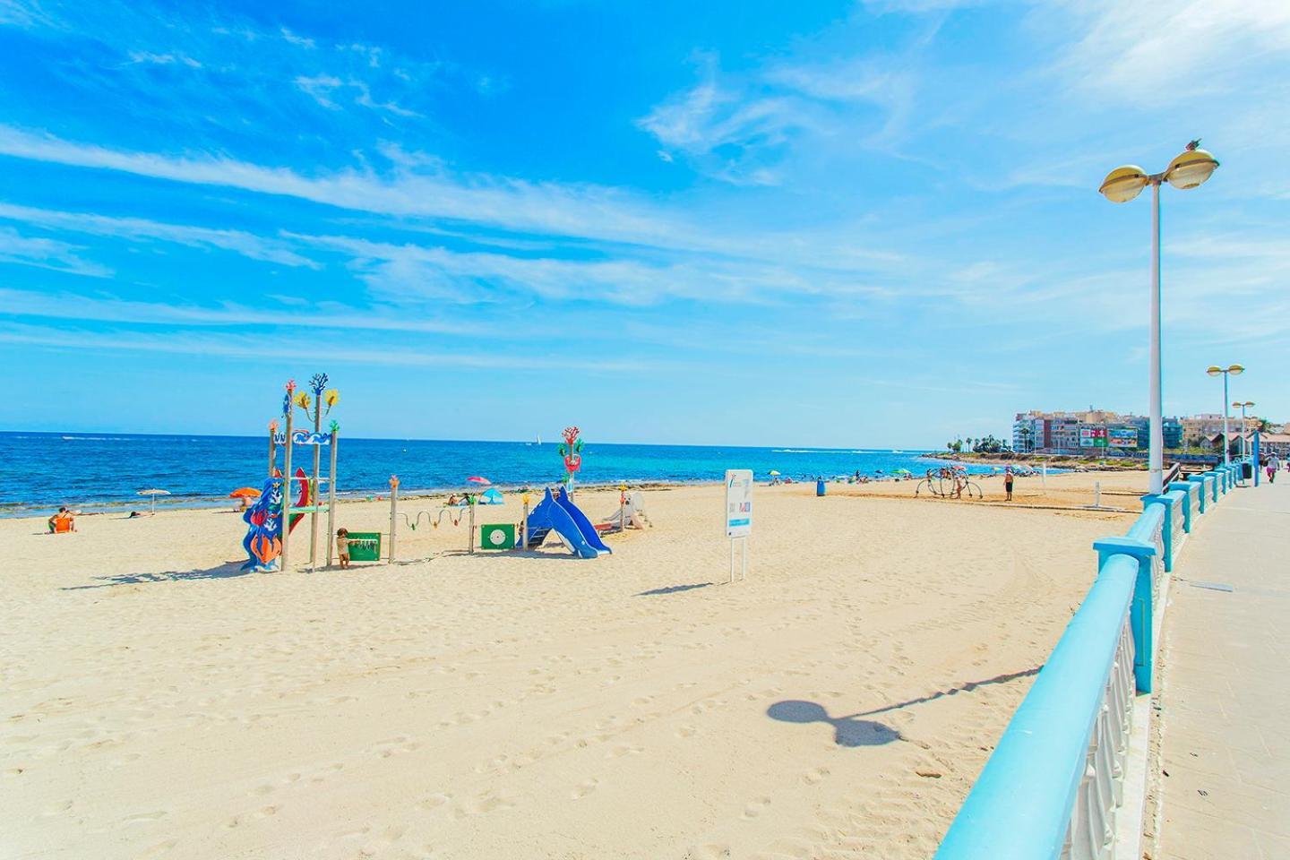 טורבייחה 118 Los Locos Playa - Alicante Holiday מראה חיצוני תמונה